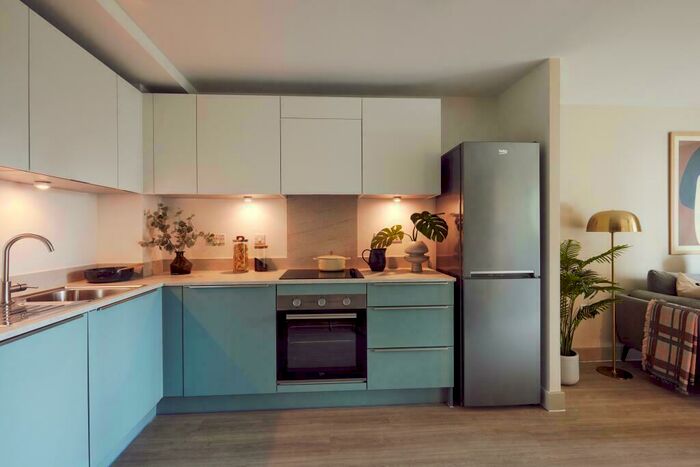 1 Bedroom Apartment To Rent In Canal Quarters, The Junction, Whitehall, Leeds, West Yorkshire, LS12