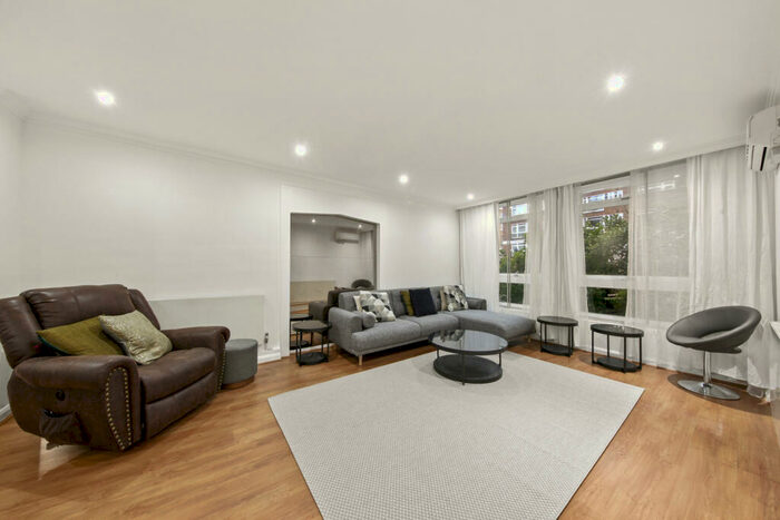 2 Bedroom Apartment To Rent In Nottingham Terrace, Marylebone, NW1