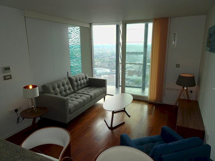 2 Bedroom Flat To Rent In Holloway Circus Queensway, Birmingham, B1