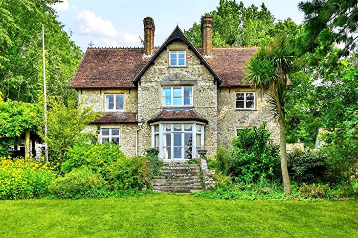 7 Bedroom Detached House For Sale In Church Hill, ME17