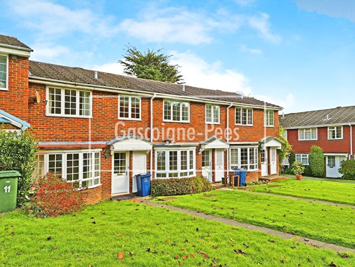 3 Bedroom Property To Rent In Oaklands, Haslemere, GU27