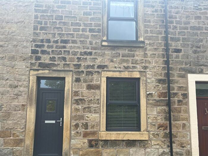 2 Bedroom House To Rent In Bank Cottages, Billington, BB7