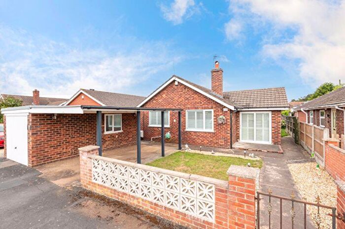3 Bedroom Bungalow For Sale In Quintin Close, Bracebridge Heath, LN4