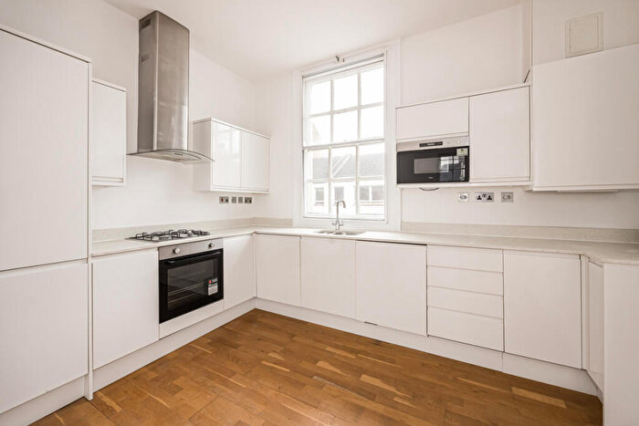 2 Bedroom Apartment To Rent In Magistrates Court Apartments, Bathway, Woolwich, Greenwich, SE18