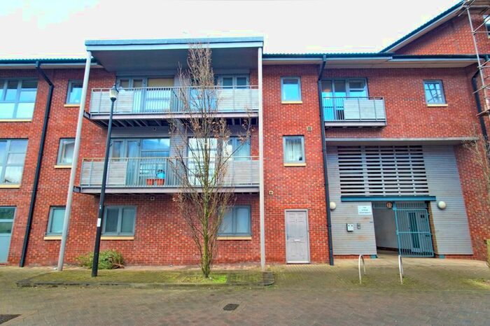 2 Bedroom Maisonette To Rent In The Atrium, Anvil Street, Temple Quay, BS2