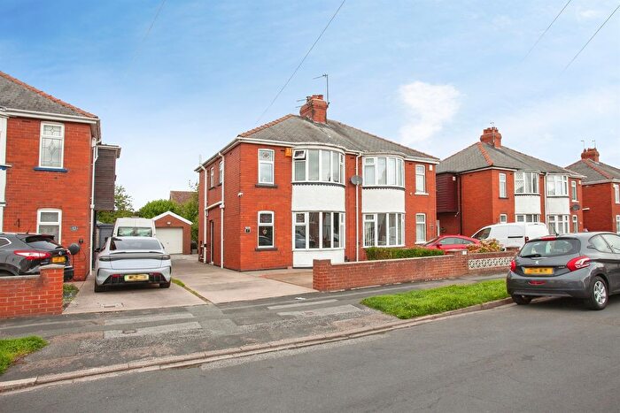 3 Bedroom Semi-Detached House For Sale In Westbourne Grove, Goole, DN14