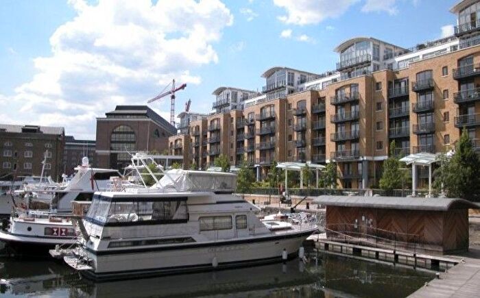 Studio To Rent In Jacana Court, Star Place, London, E1W