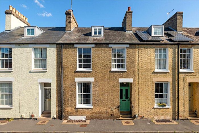 4 Bedroom Terraced House For Sale In Hardwick Street, Cambridge, Cambridgeshire, CB3