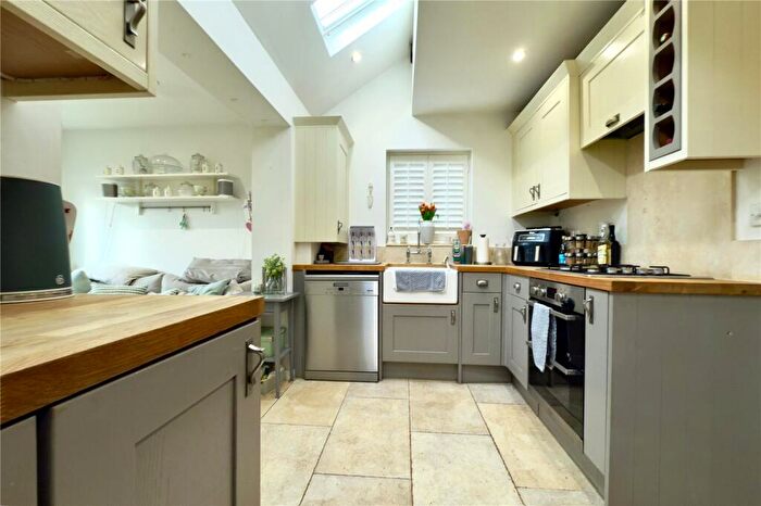 2 Bedroom Semi-Detached House For Sale In Poyle Road, Tongham, Surrey, GU10