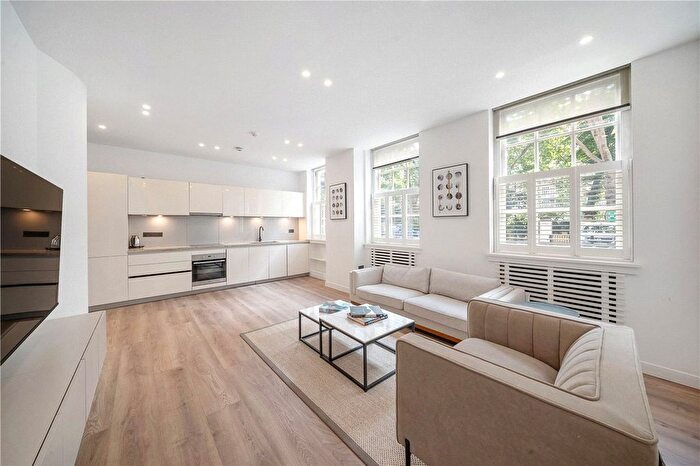 2 Bedroom Flat To Rent In Lowndes Square, Knightsbridge, SW1X