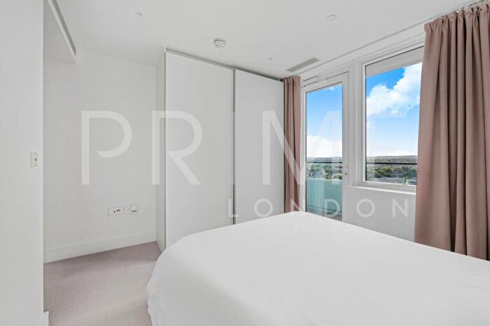 2 Bedroom Apartment To Rent In Lombard Wharf, Lombard Road, Battersea, SW11