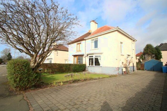 3 Bedroom Semi-Detached House To Rent In Archerhill Road, Glasgow, G13