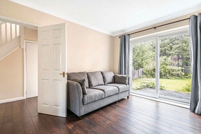 4 Bedroom Terraced House To Rent In Lower Downs Road, Raynes Park, SW20