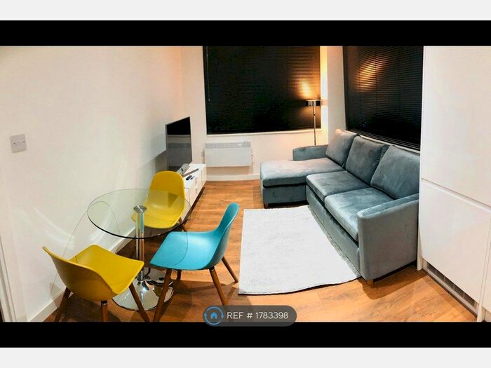 1 Bedroom Flat To Rent In Westmoreland House, Goring-By-Sea, Worthing, BN12