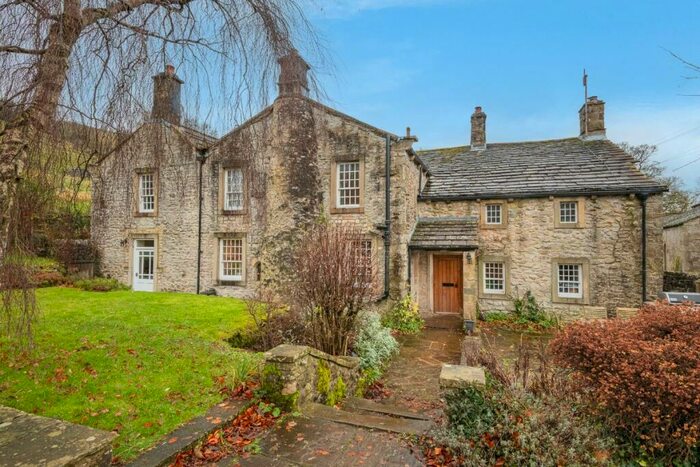 6 Bedroom Detached House For Sale In Old Hall, Conistone, Skipton, BD23