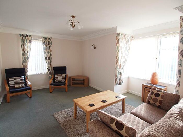 2 Bedroom Flat To Rent In Thorngrove Place, Aberdeen, AB15