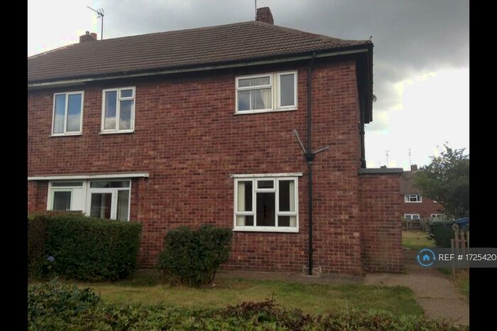 3 Bedroom Semi-Detached House To Rent In Hammerwater Drive, Mansfield, NG20