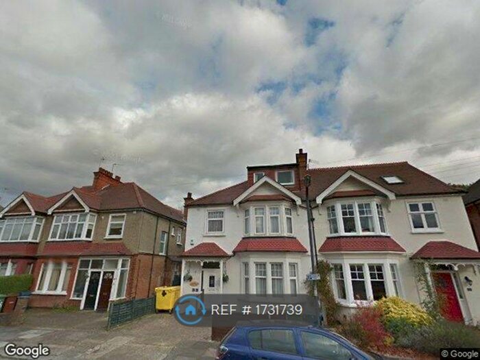 2 Bedroom Flat To Rent In Radnor Avenue, Harrow, HA1