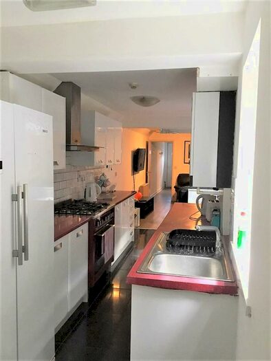 7 Bedroom Terraced House To Rent In Teignmouth Road, Selly Oak, Birmingham, B29