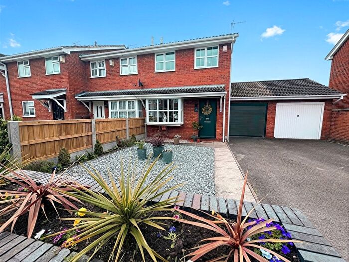 2 Bedroom End Of Terrace House For Sale In Bessancourt, Holmes Chapel, CW4
