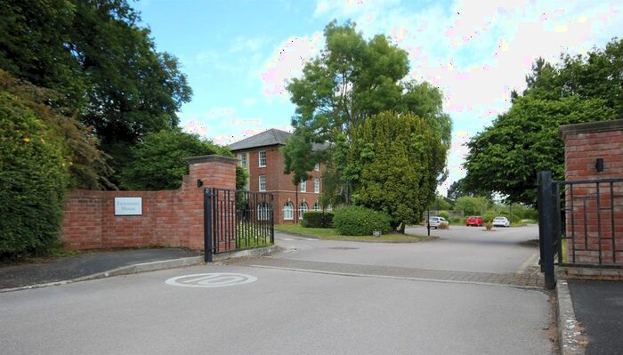 1 Bedroom Flat To Rent In Miller Way, Exminster, EX6