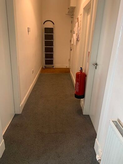 3 Bedroom Flat To Rent In Perth Road, West End, Dundee, DD1