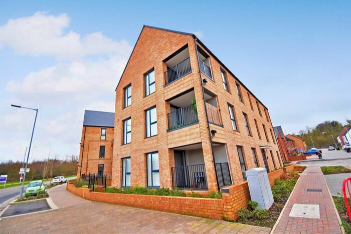 2 Bedroom Flat To Rent In Staneford Close, Ketley, Telford, TF1