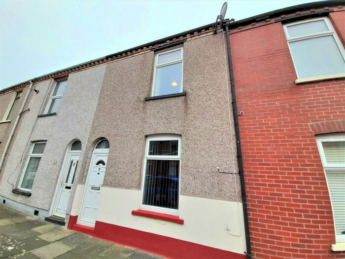 3 Bedroom House To Rent In Worcester Street, Barrow-in-furness, LA13