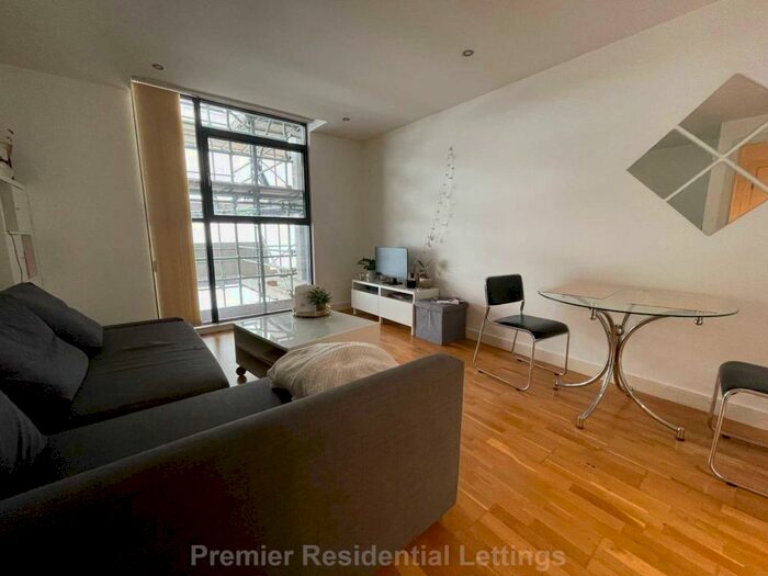 1 Bedroom Apartment To Rent In Hill Quays, Jordan Street, Manchester, M15