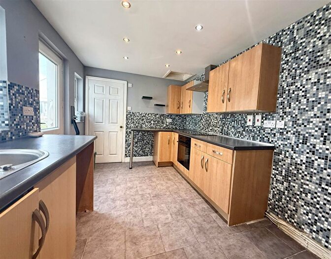 3 Bedroom Property To Rent In Gwyther Street, Pembroke Dock, SA72
