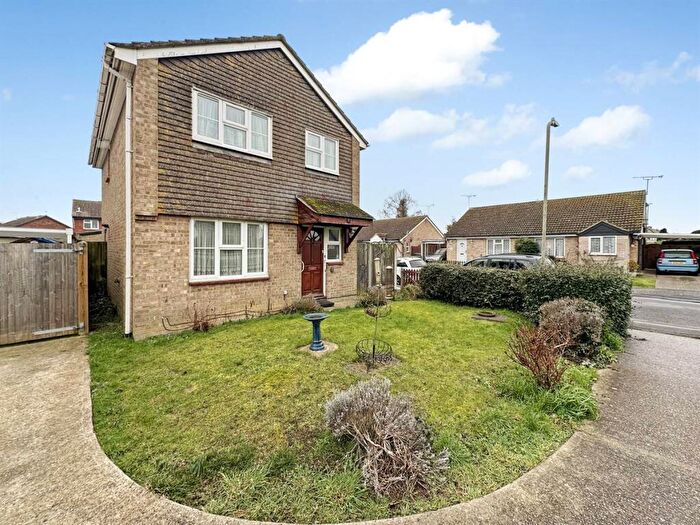 4 Bedroom Detached House For Sale In The Meadows, Herne Bay, CT6