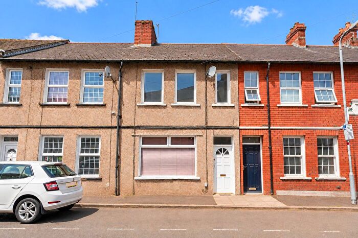 3 Bedroom Terraced House For Sale In Mellon Street, Newport, NP20