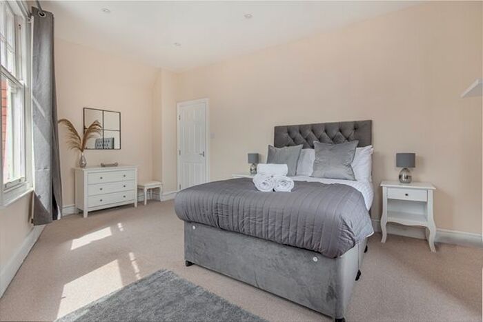 2 Bedroom Flat To Rent In St. Oswalds Hospital, Upper Tything, Worcester, WR1