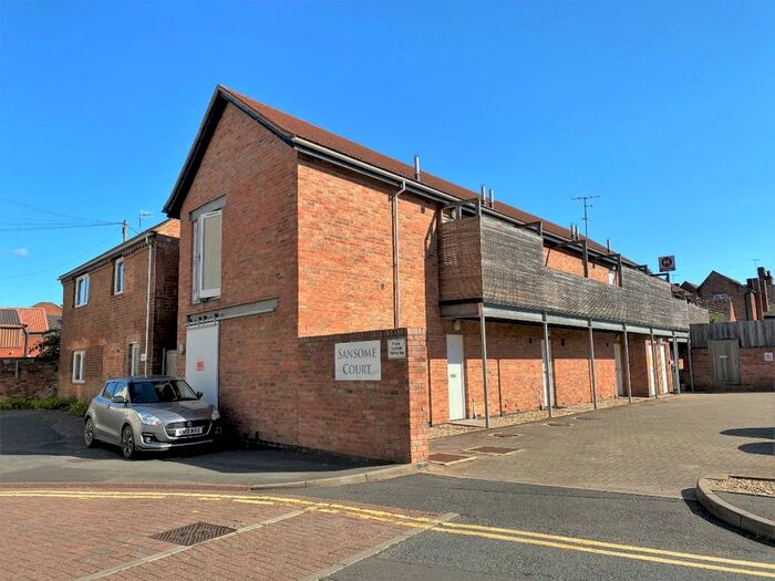 1 Bedroom Flat To Rent In Sansome Place, Worcester, WR1