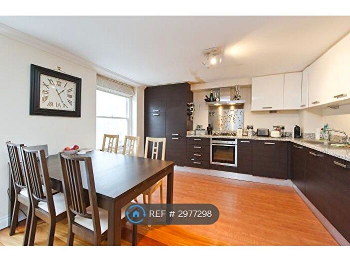 2 Bedroom Flat To Rent In Dorset St, London, W1U