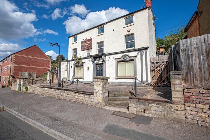 5 Bedroom Detached House For Sale In (Residential) London Road, Thrupp, GL5