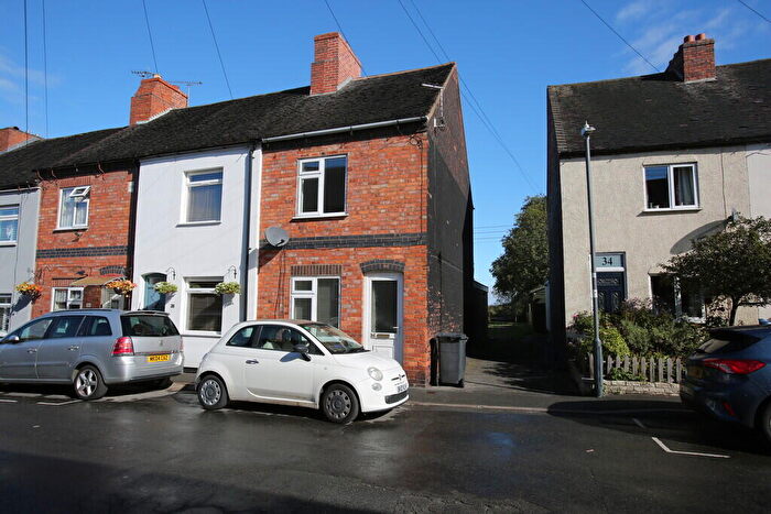 2 Bedroom End Of Terrace House To Rent In New Street, Birchmoor, B78