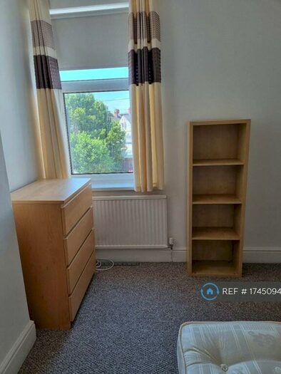4 Bedroom Terraced House To Rent In Heathfield Rd, Cardiff, CF14