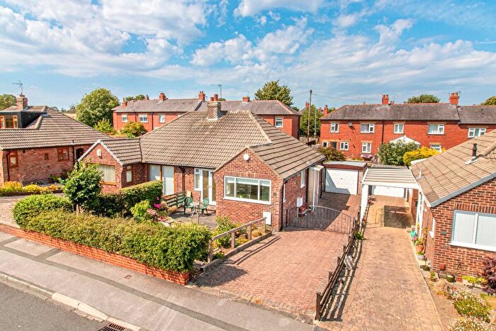 2 Bedroom Bungalow For Sale In Dean Park Drive, Drighlington, Bradford, BD11