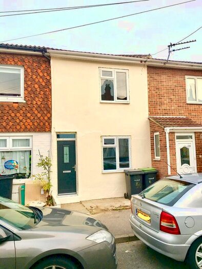3 Bedroom Terraced House To Rent In Alver Road, Gosport PO12