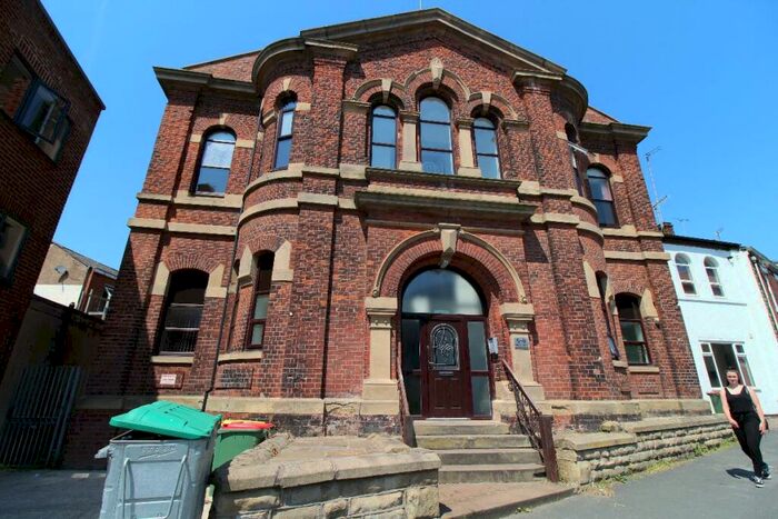 3 Bedroom Flat To Rent In - Moor Lane, Flat, PR1