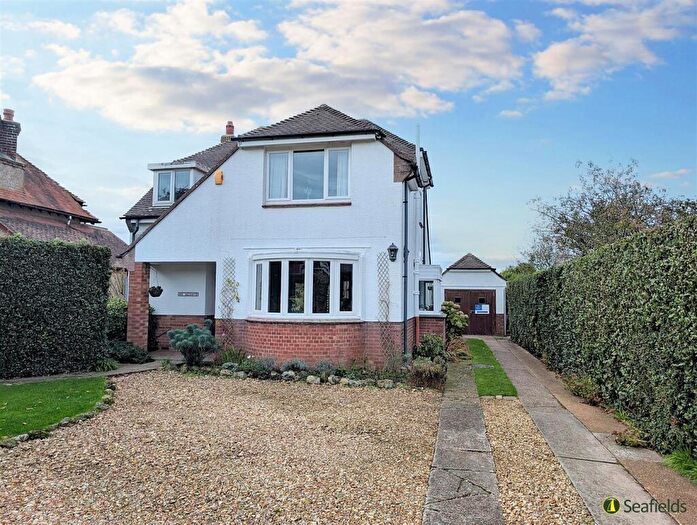 5 Bedroom Detached House For Sale In High Park Road, Ryde, PO33