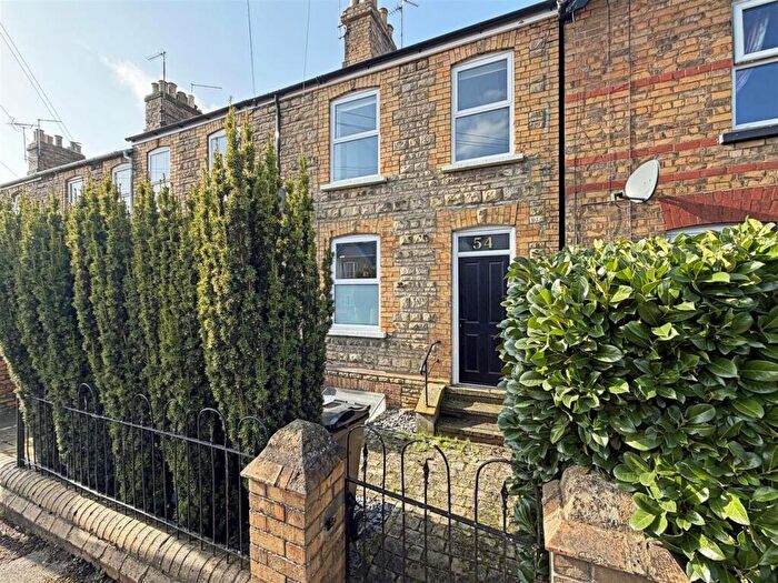 3 Bedroom Terraced House For Sale In Conduit Road, Stamford, PE9