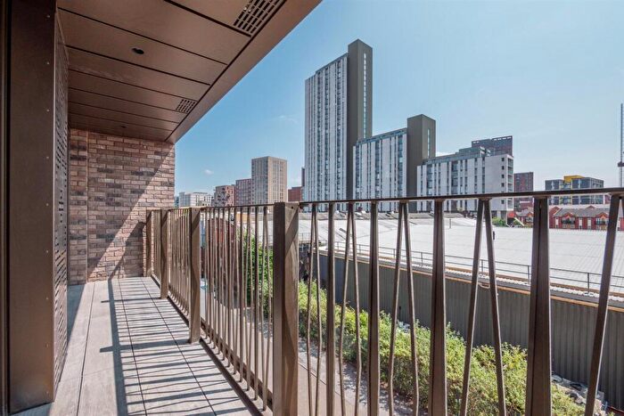 1 Bedroom Apartment To Rent In Lomax, Manchester, M1