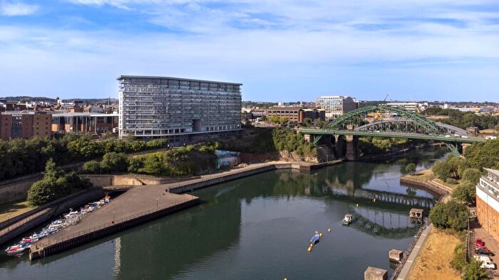 3 Bedroom Apartment To Rent In West Wear Street, City Centre, Sunderland, SR1