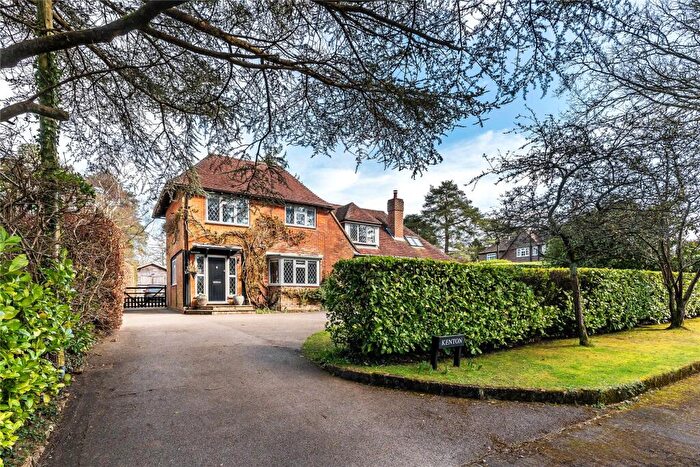 4 Bedroom Detached House For Sale In Linkside West, Hindhead, Surrey, GU26