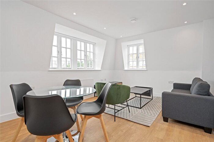 1 Bedroom Apartment To Rent In St Mark's Apartments, City Road, London, EC1V