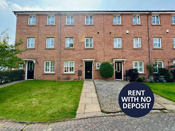 4 Bedroom Terraced House To Rent In Laxton Grove, Solihull, West Midlands, B91