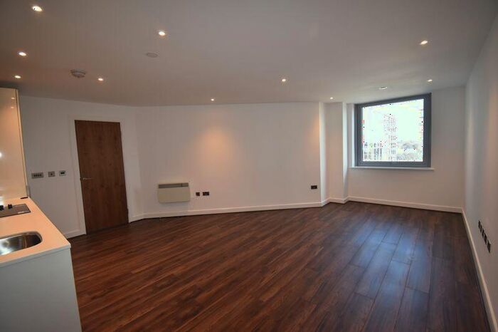 1 Bedroom Apartment To Rent In Th Floor, Churchill Place, Churchill Way, Basingstoke, RG21