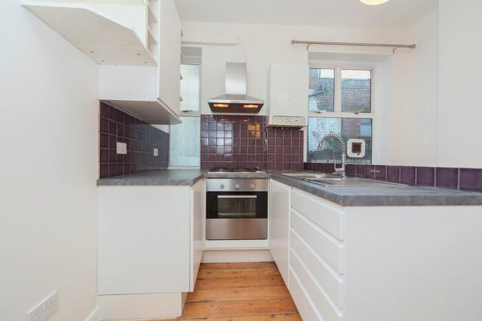 1 Bedroom Flat To Rent In Coldharbour Lane, London, SW9